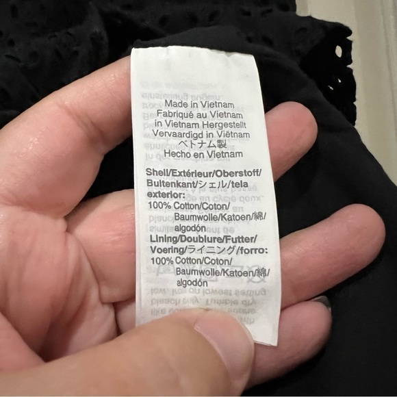 J. Crew Medium Black 💯 Cotton Cap Sleeve Eyelet Button Down Career Blouse O - Picture 5 of 5